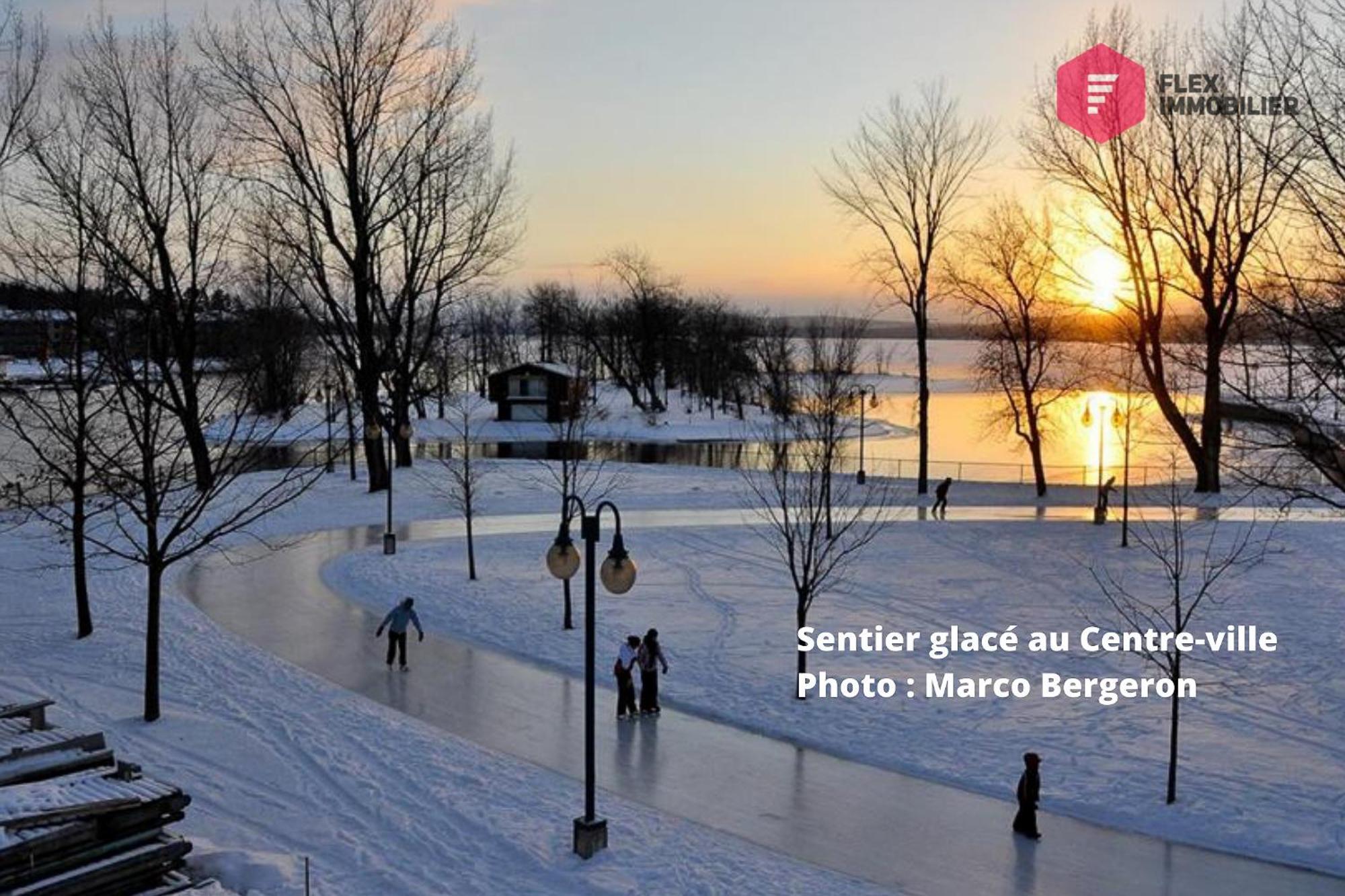 L'Arbre De La Montagne Orford - Ski Hiking Bicking Golf Beaches Magog Bagian luar foto